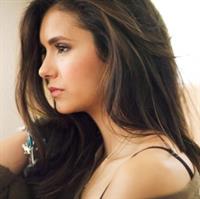 Nina Dobrev