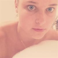 Genevieve Morton taking a selfie