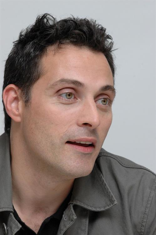 Rufus Sewell