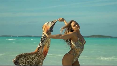 From the video of Ronda Rousey, Sports Illustrated Body Paint