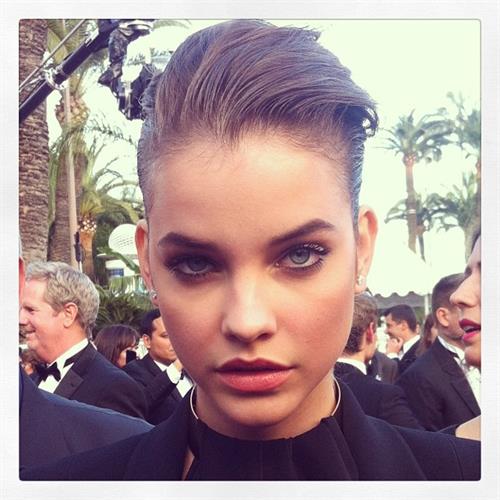 Barbara Palvin taking a selfie