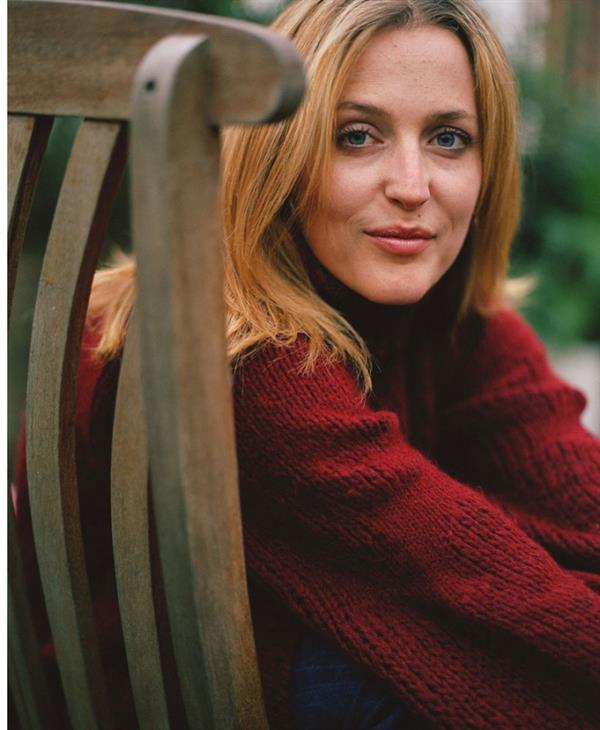 Gillian Anderson