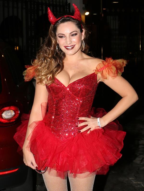 Kelly Brook