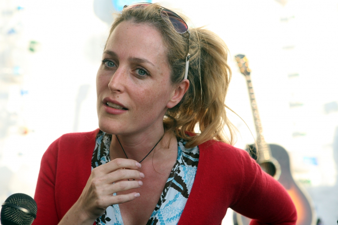 Gillian Anderson