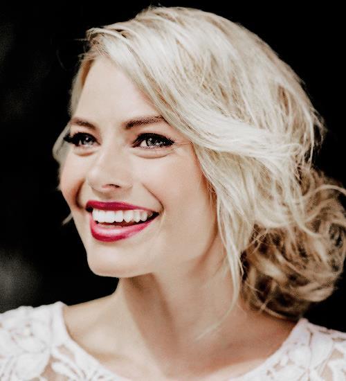 Margot Robbie