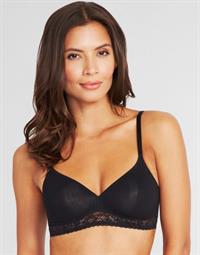 Katya Zalitko in lingerie