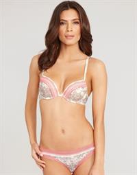 Katya Zalitko in lingerie