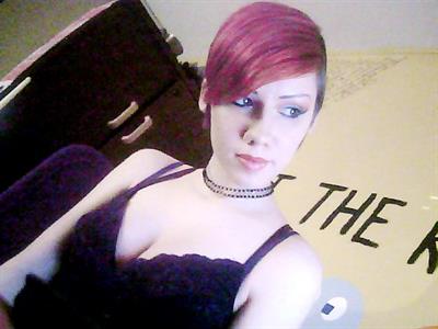 Lou Daza taking a selfie