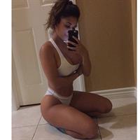Tianna Gregory in lingerie taking a selfie