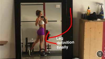 Tianna Gregory taking a selfie