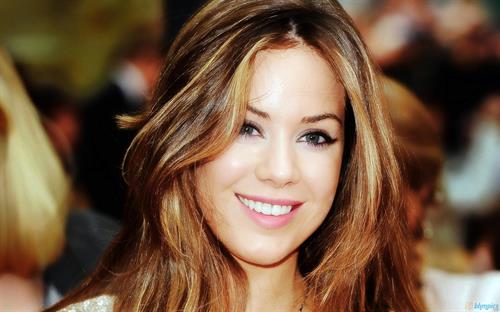Roxanne McKee
