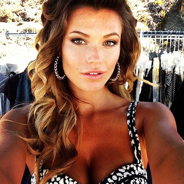 Samantha Hoopes