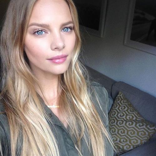 Marloes Horst taking a selfie