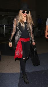 Fergie arriving at LAX, June 11, 2014