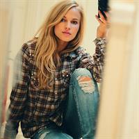 Emilie Voe Nereng taking a selfie