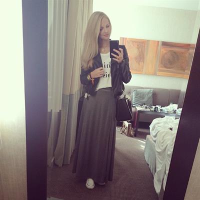 Emilie Voe Nereng taking a selfie