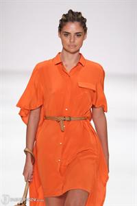 Samantha Harris (Australian Model)