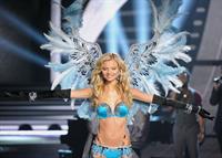 Magdalena Frackowiak in lingerie