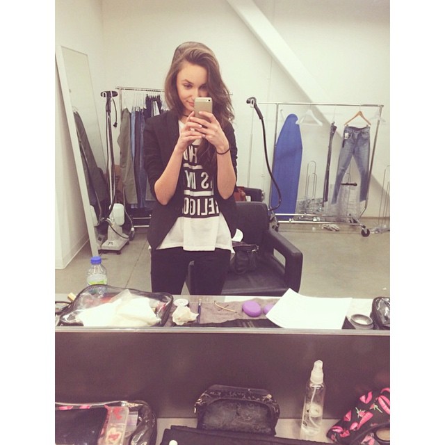 Ariane Fournier taking a selfie