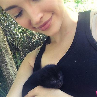 Anna Faith Carlson taking a selfie