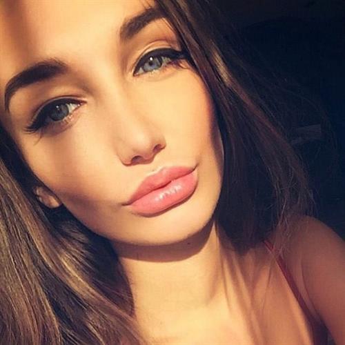 Anna Vyacheslavovna taking a selfie