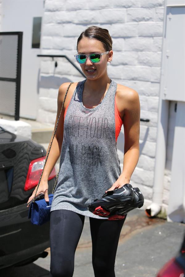 Jessica Alba in leggings outside a Soul Cycle class in Los Angeles, July 2015