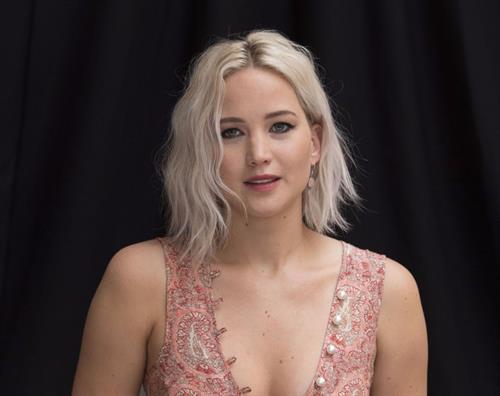 Jennifer Lawrence attending X-Men Apocalypse Press Conference in London on May 9, 2016