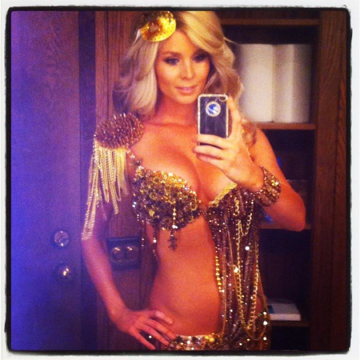 Sheridyn Fisher taking a selfie