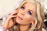 Sheridyn Fisher taking a selfie