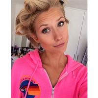 Kimberley Mens taking a selfie