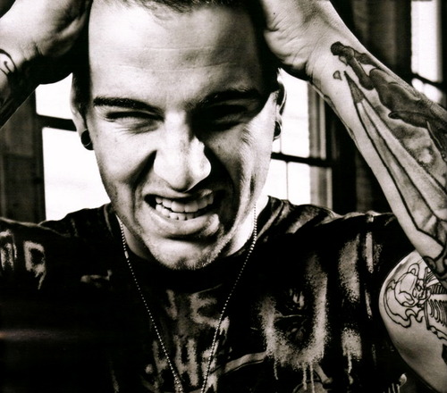 M Shadows