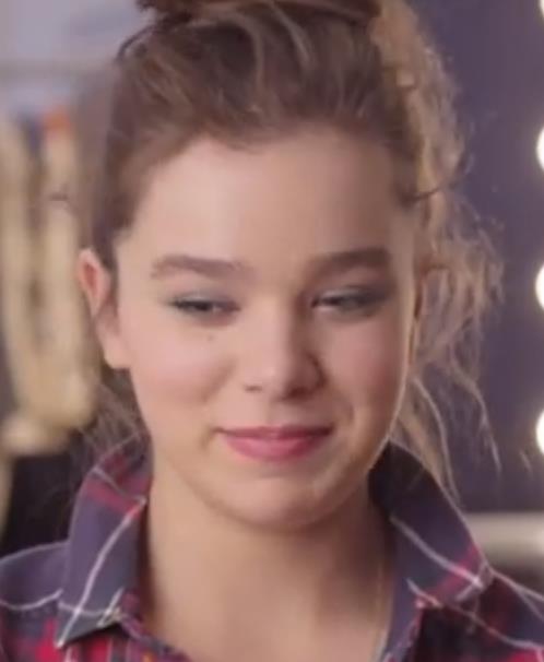 Hailee Steinfeld