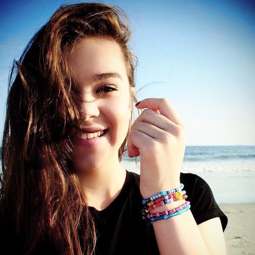 Hailee Steinfeld