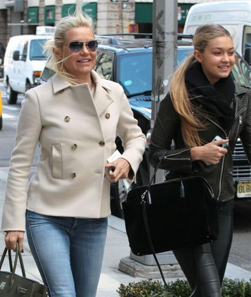 Yolanda Hadid