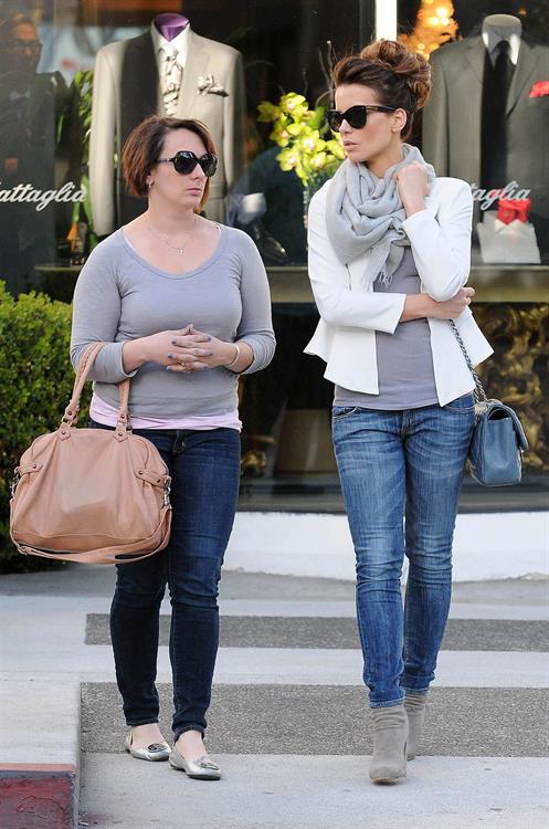 Kate Beckinsale Shopping in Los Angeles February 27, 2013  