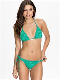 Yara Khmidan in a bikini