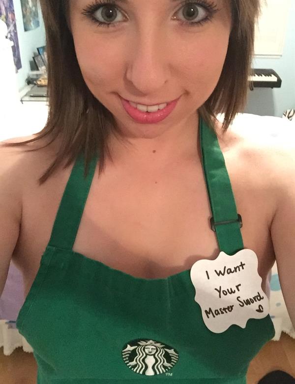 Starbucks girl gets naked