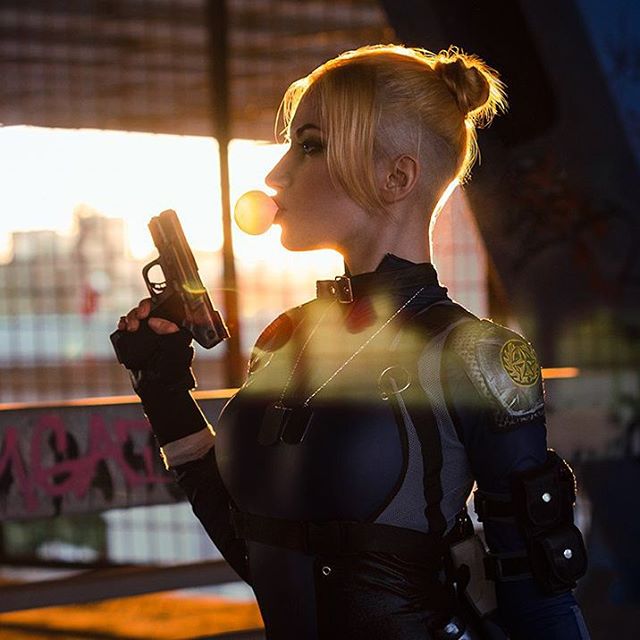 Natasha Firsakova as Cassie Cage