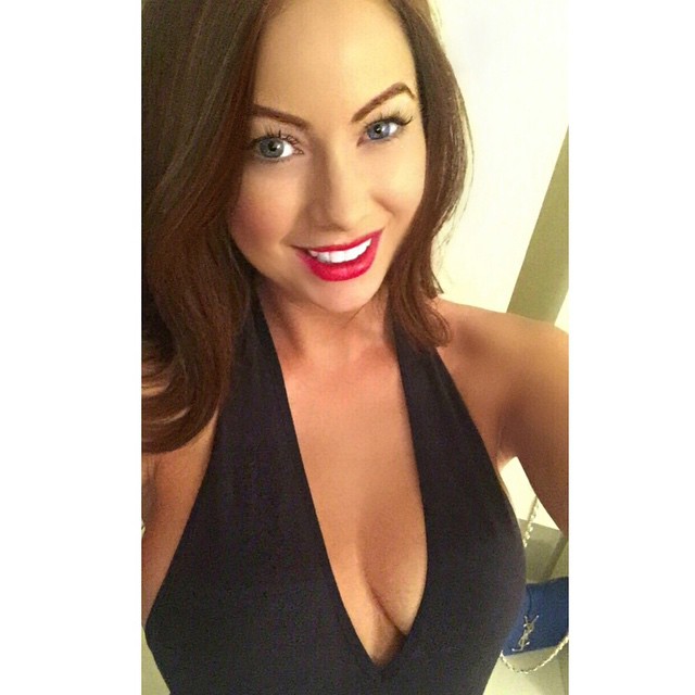 Laura Carter taking a selfie