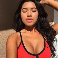 Julia Kelly taking a selfie