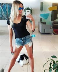 Katrina Bowden taking a selfie