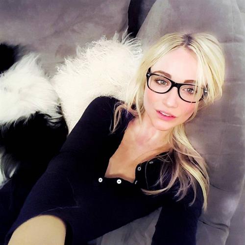 Katrina Bowden taking a selfie