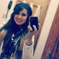 Veronica Rangel taking a selfie