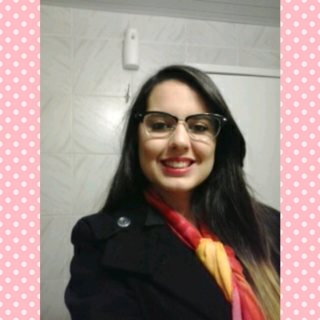 Veronica Rangel taking a selfie