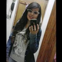 Veronica Rangel taking a selfie