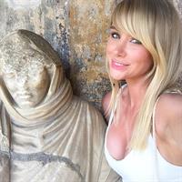 Sara Jean Underwood