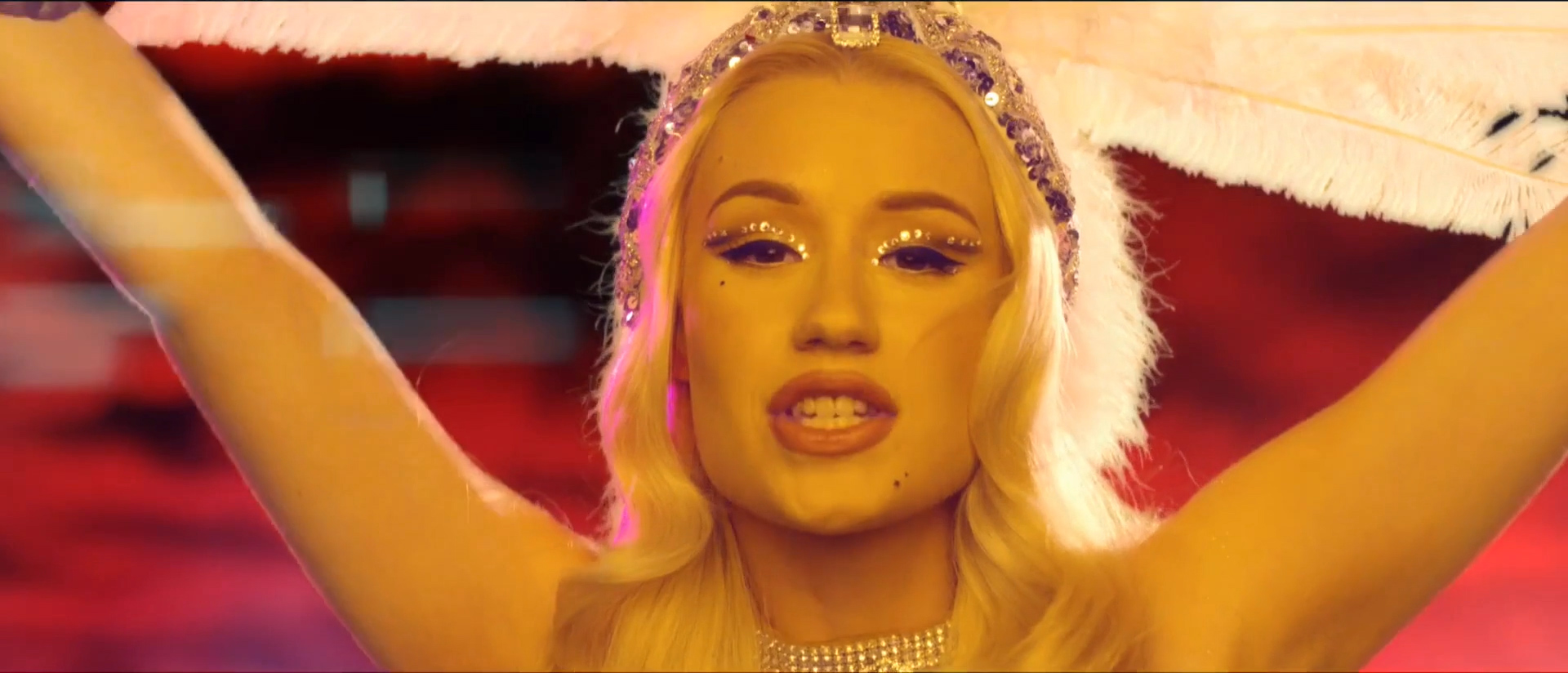 Iggy azalea money come. Iggy Azalea change your Life. Iggy Azalea change. Игги Азалия change your Life. Игги Азалия 2023 фото.