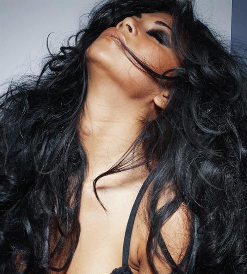 Nicole Scherzinger in lingerie