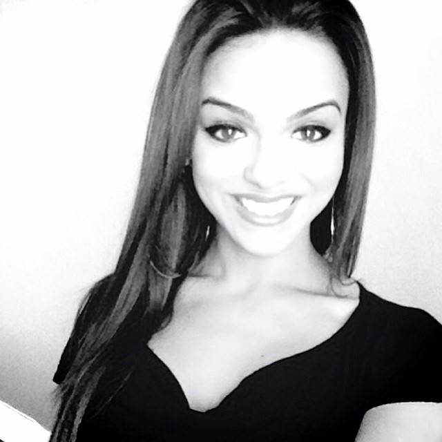 Lisa Ramos taking a selfie