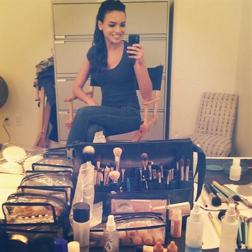 Lisa Ramos taking a selfie